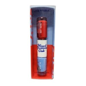 Yes Studio Nail Polish - Hot Date / Stay In